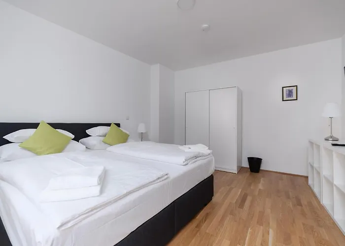 Next To Schoenbrunnpalace Close To Public Transport - Myschoenbrunn Apartmán