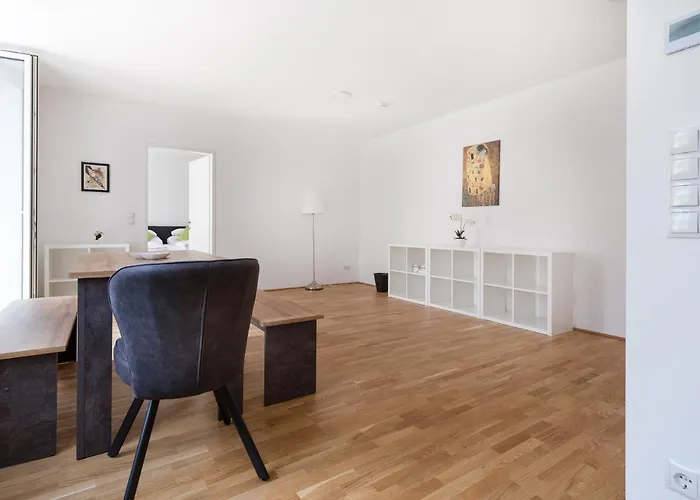 Next To Schoenbrunnpalace Close To Public Transport - Myschoenbrunn Apartmán *